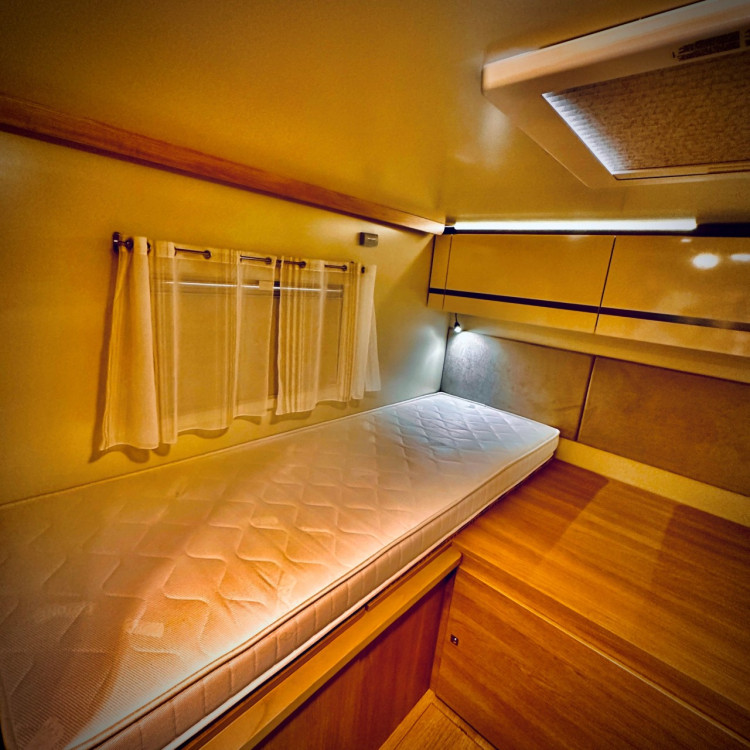 Imagine Autorulota de inchiriat FAMILY Plus Ravicamper Giottiline Siena 385