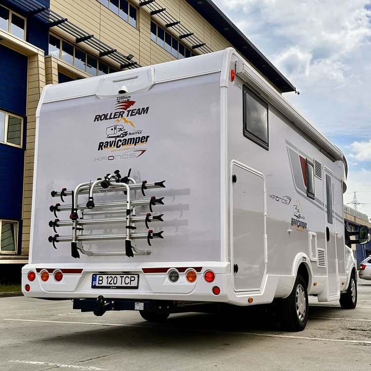 Imagine Autorulota de inchiriat FAMILY TCP Ravicamper Roller Team Kronos 284 TL